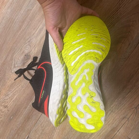 Nike Men's React Infinity Run Flyknit 3 Running Shoes size 13 - Picture 2 of 4